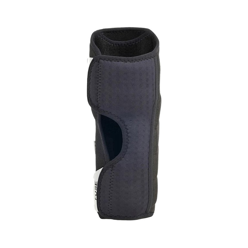 Fuse ALPHA PRO Shin Guard Black XXL Pair