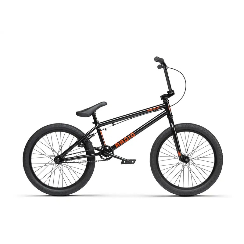 2022 Radio Revo